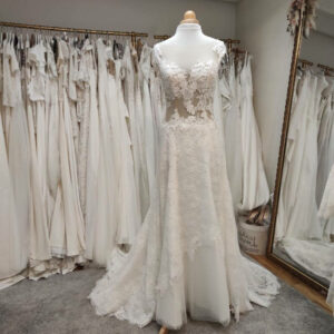 Robe mariée dentelle Cymbeline dépôt vente Toulouse