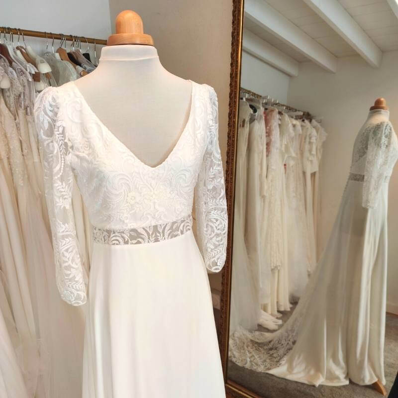 Robe-de-mariee-creatrice-Louise-dentelle-Toulouse-7 robe mariée Louise dentelle Toulouse