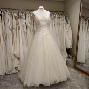 robe mariage princesse Carrière Mariage Toulouse depot vente